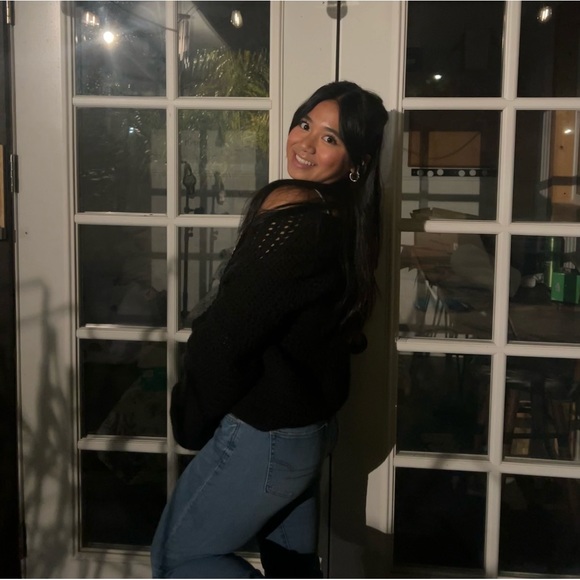 Meet your Posher, Jasmine - Picture 3 of 4